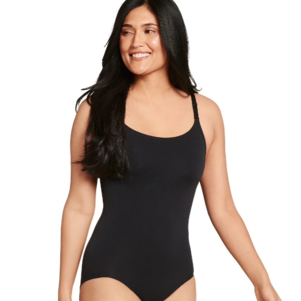 🆕️ Jockey Essentials Women's Slimming Brief Bodysuit, Seamfree Shapewear